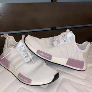 Adidas NMD R1 Women’s shoes